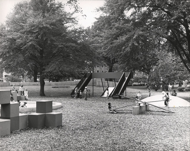 Bunnen, Playscapes, Piedmont Park O4